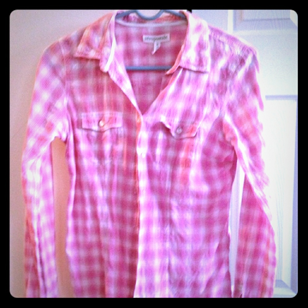 Pink plaid shirt, brand Aeropostle, M